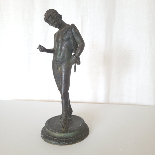 Sculpture représentant Narcisse, en bronze, début 20ème