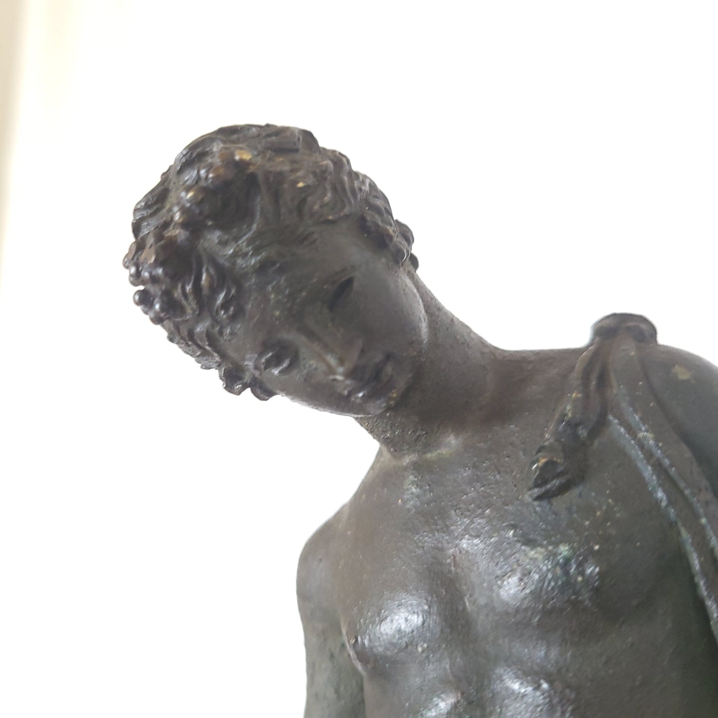 Sculpture représentant Narcisse, en bronze, début 20ème