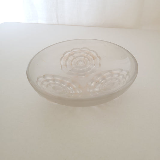 Petite coupe en verre poli, époque Art Nouveau,