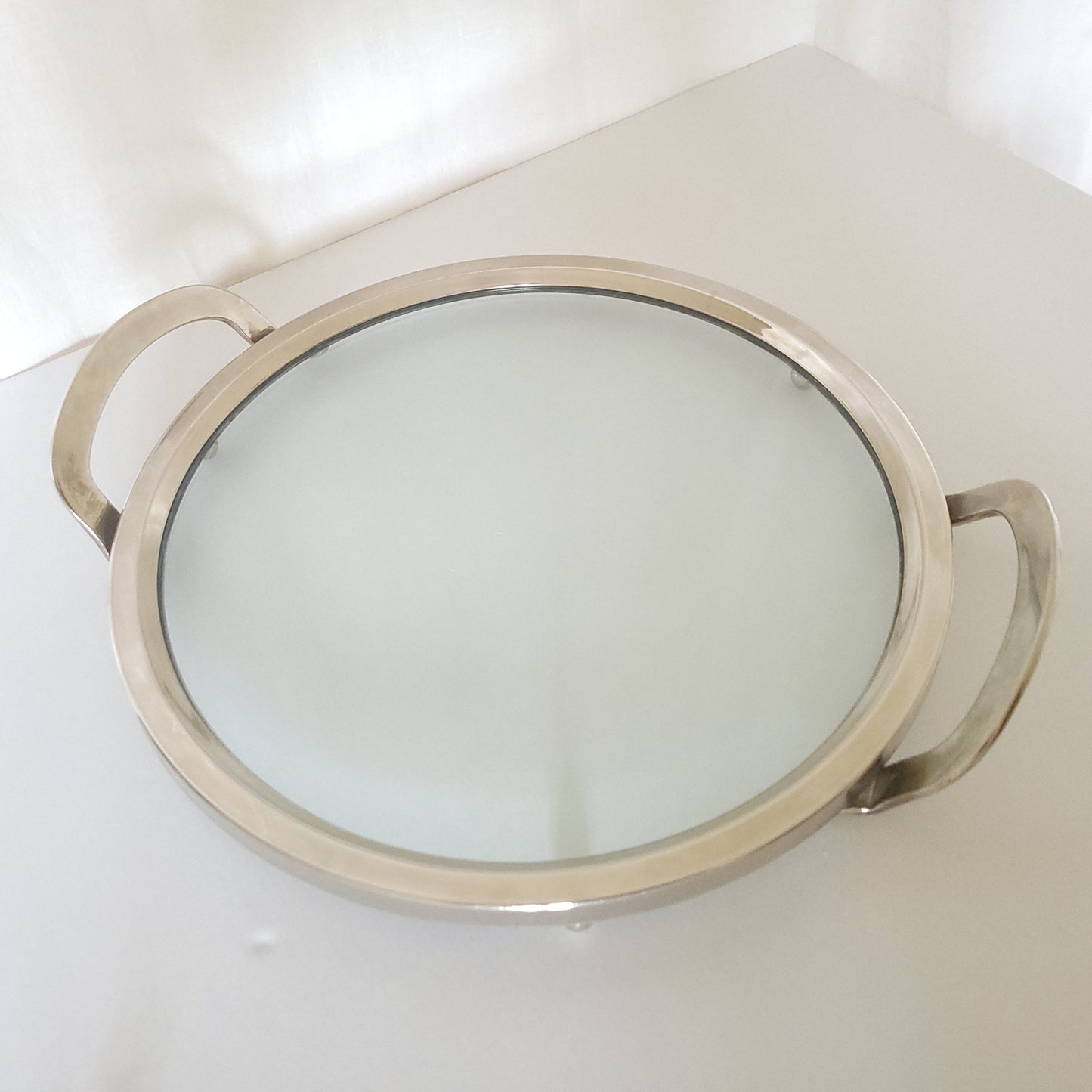 Plateau en verre et métal argenté