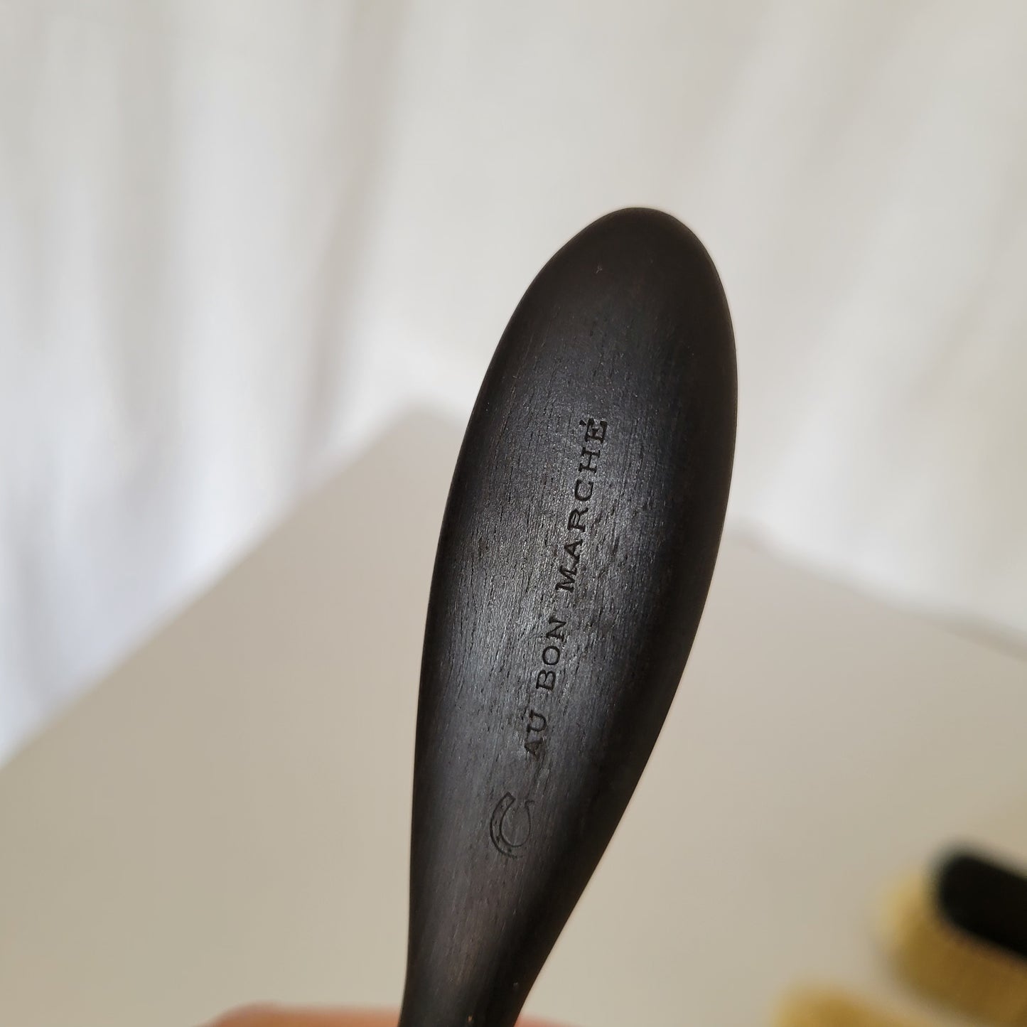 Nécessaire de toilette en ébène.