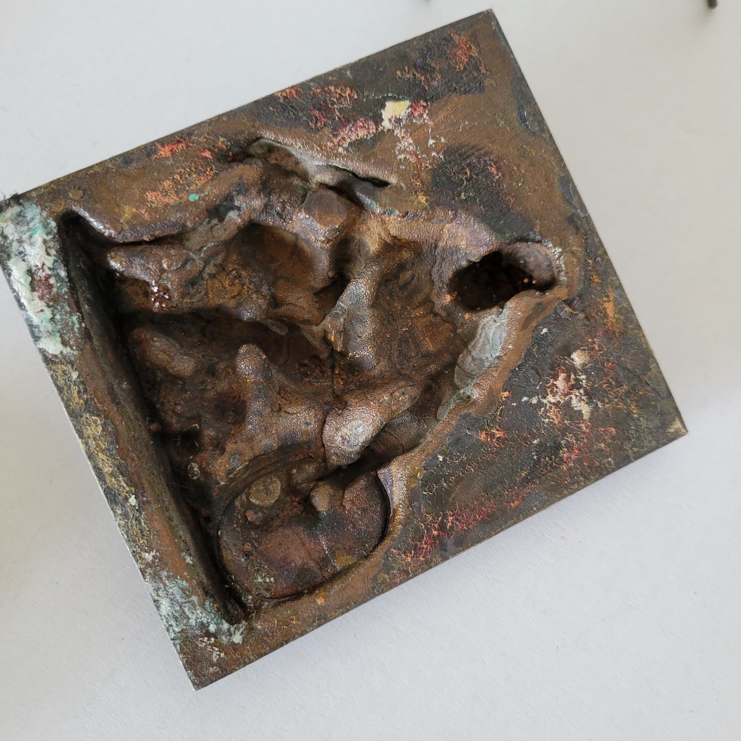 Métal forgé représentant BACCHUS