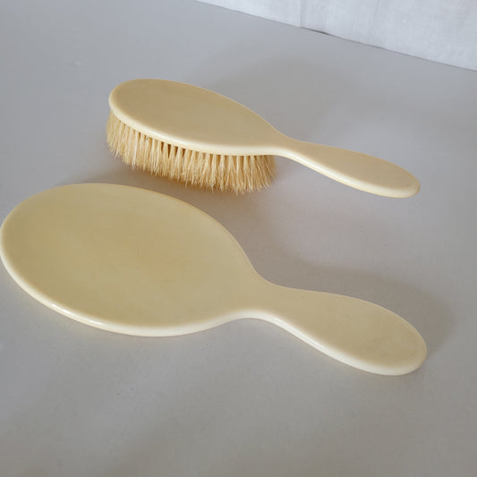 Brosse et miroir en ivoire, époque Art déco