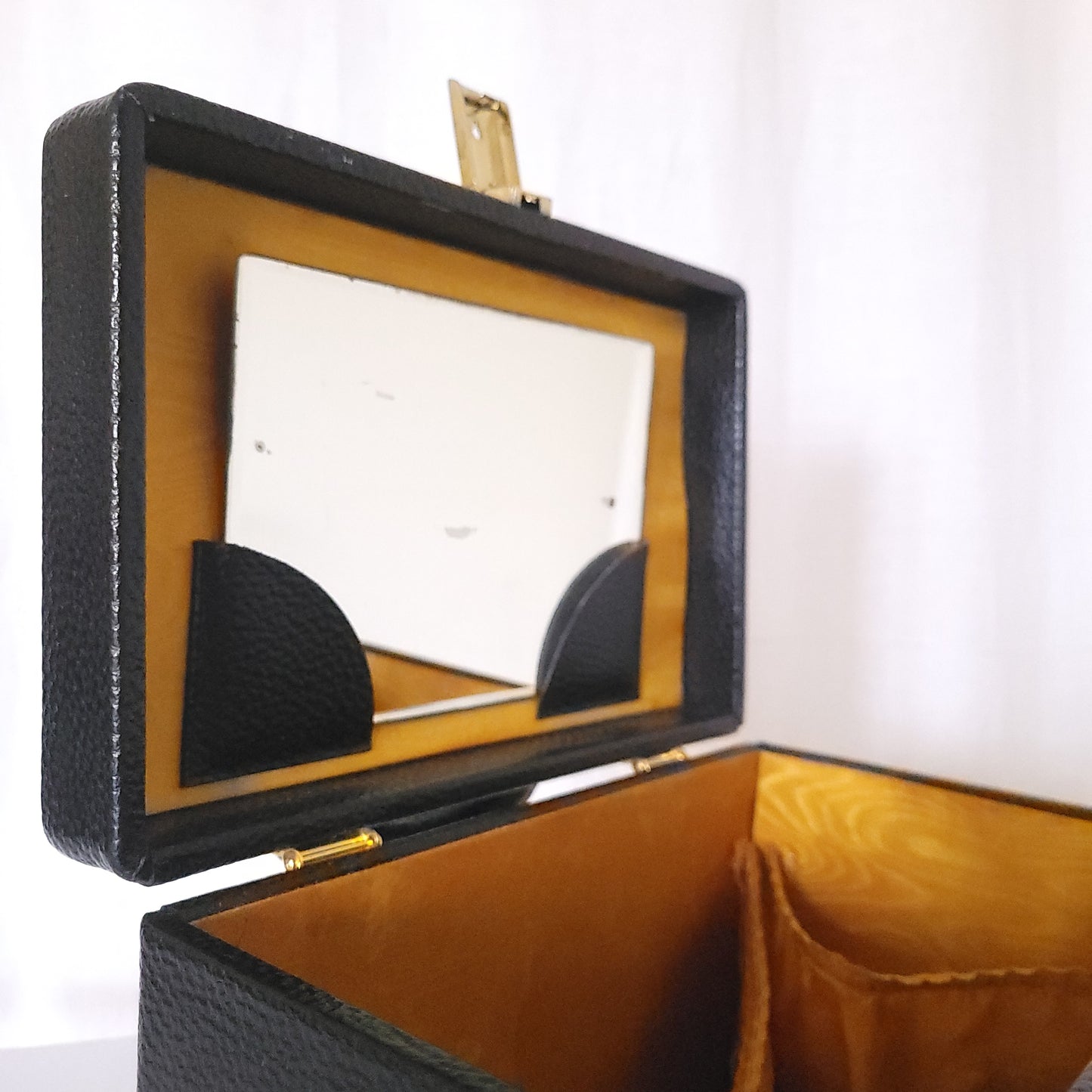 Vanity-case en cuir " LE TANNEUR "