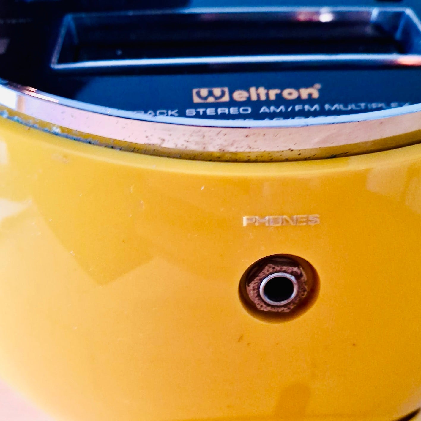 Grande radio WELTRON 31 cm. Années 70