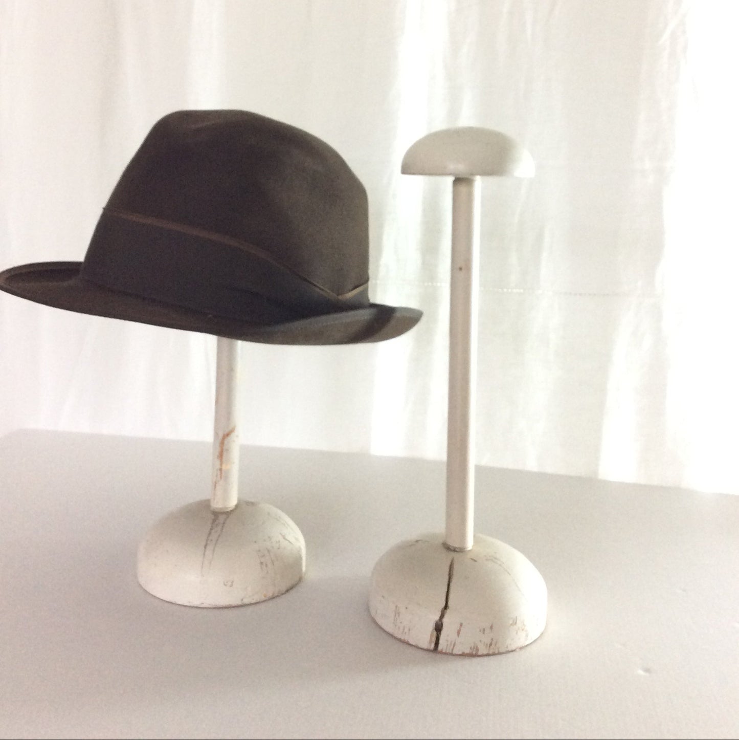 Porte chapeaux, années 40