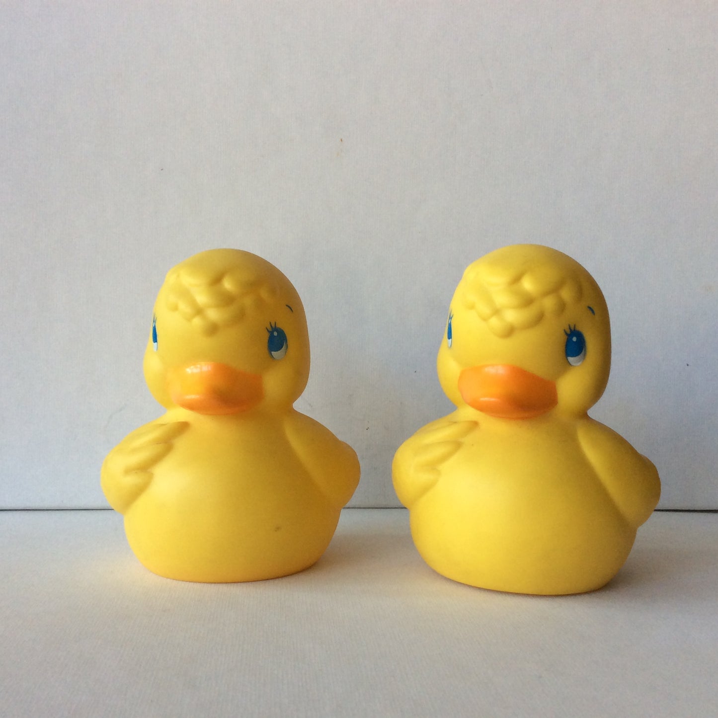 Les jumeaux, canards trop mignons.