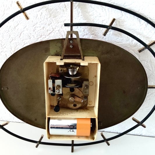 Horloge spirale métal, années 60